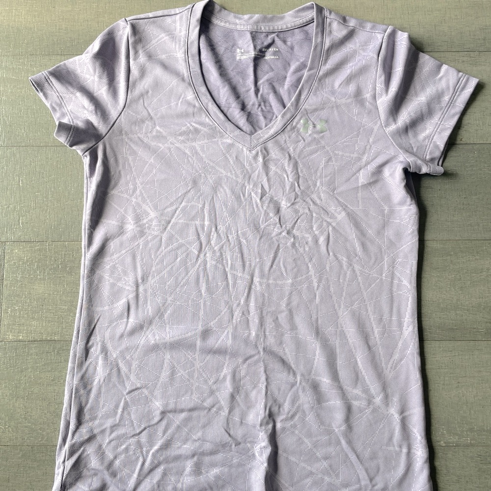 Underarmour heatgear active lilac t-shirt